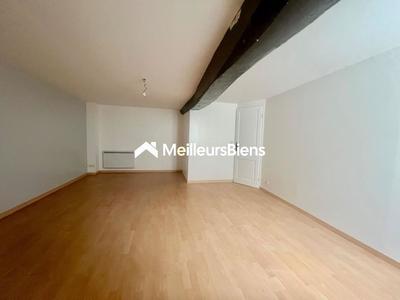 Appartement - 102 m² - 3 pièces