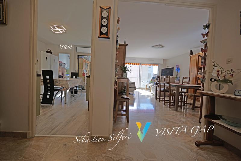 Appartement - 103 m² - 4 pièces