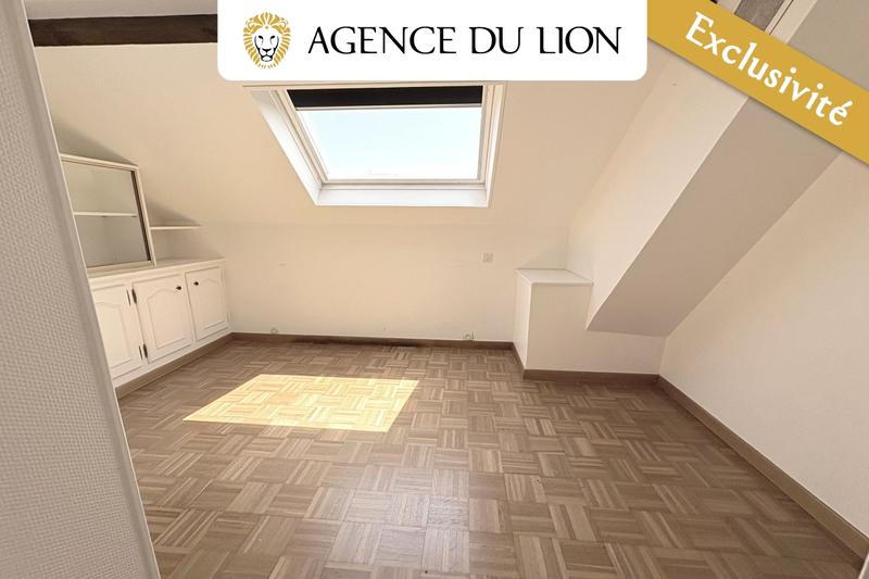 Maison - 92 m² - 6 pièces