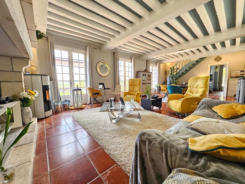 Maison - 145 m² - 5 pièces