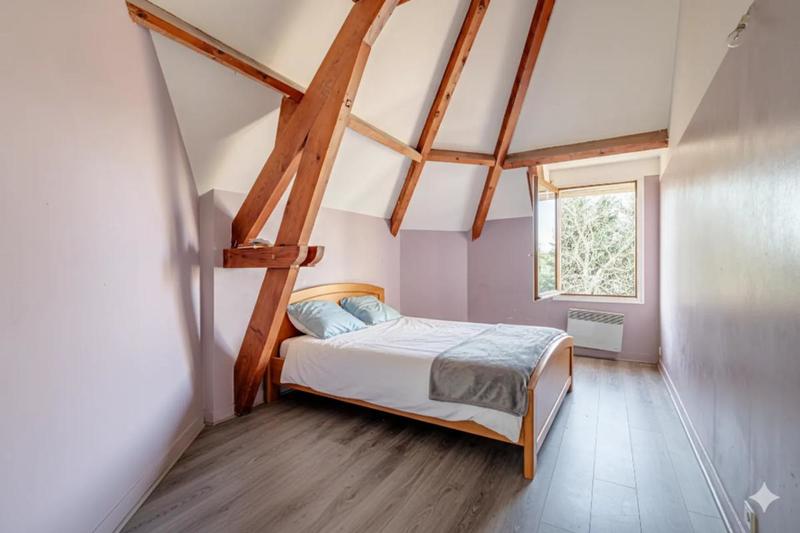 Maison d'architecte - 230 m² - 10 pièces