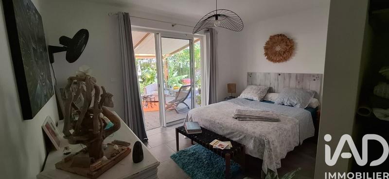 Maison - 200 m² - 7 pièces