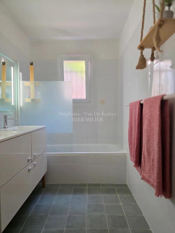 Villa - 96 m² - 4 pièces