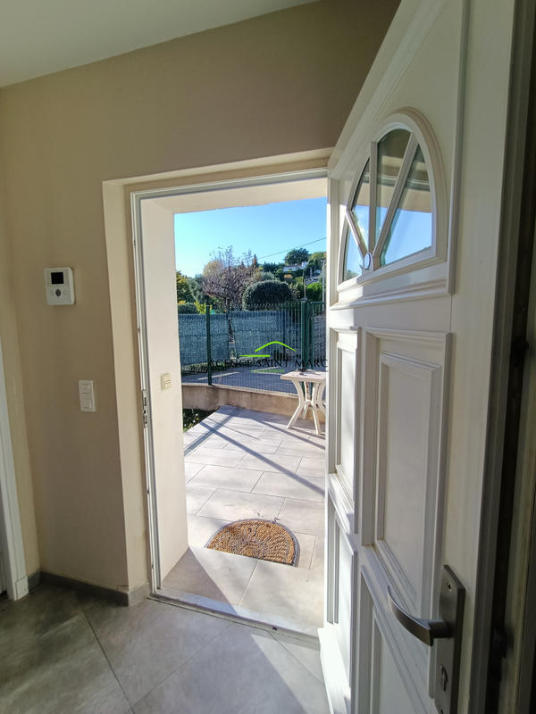 Maison - 76 m² - 3 pièces