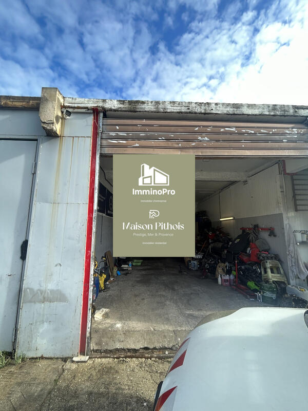 Local d'activités - 3 400 m²