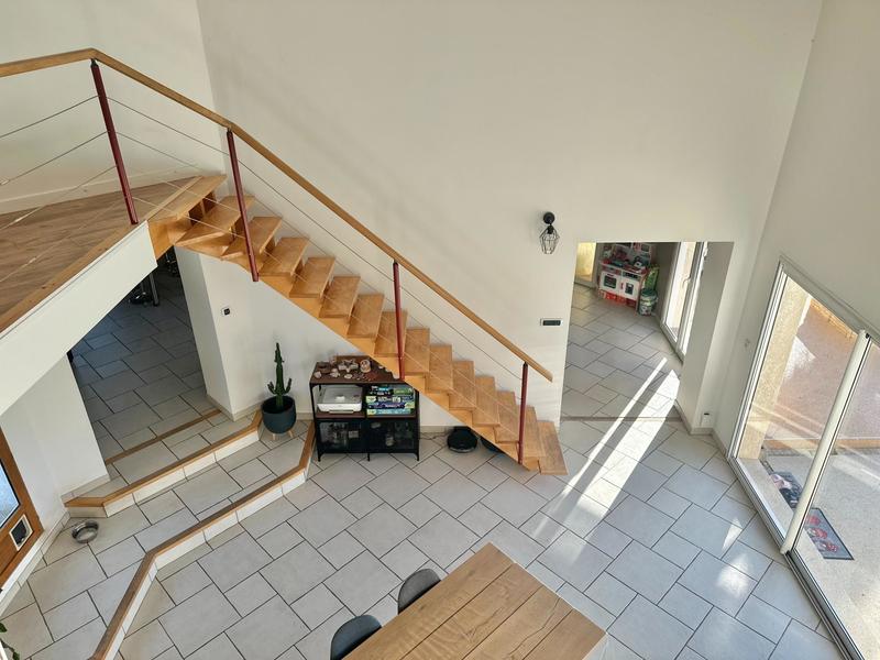 Maison - 185 m² - 6 pièces