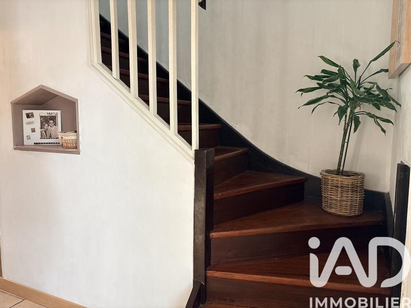 Maison - 110 m² - 6 pièces