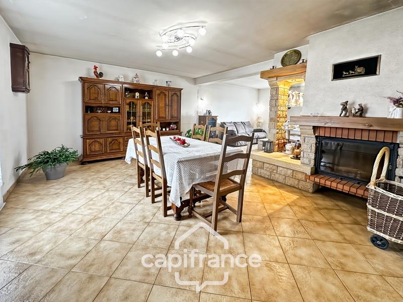 Maison - 140 m² - 7 pièces