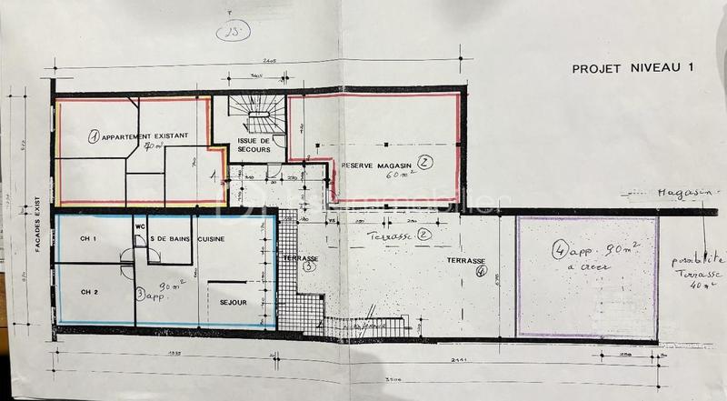 Immeuble - 980 m² - 15 pièces
