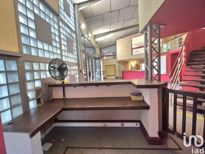 Local commercial - 642 m²