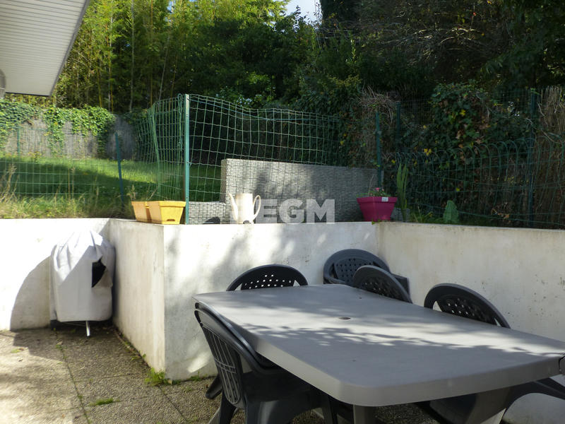 Maison - 92 m² - 6 pièces