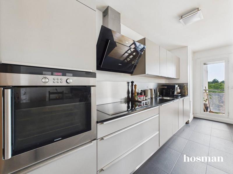 Appartement - 96 m² - 4 pièces