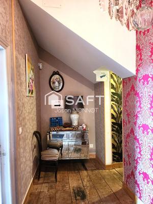 Maison - 188 m² - 11 pièces