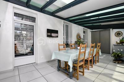 Maison de maîtres - 184 m² - 7 pièces