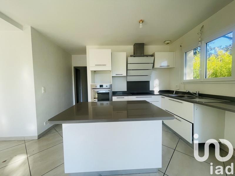 Maison - 98 m² - 4 pièces