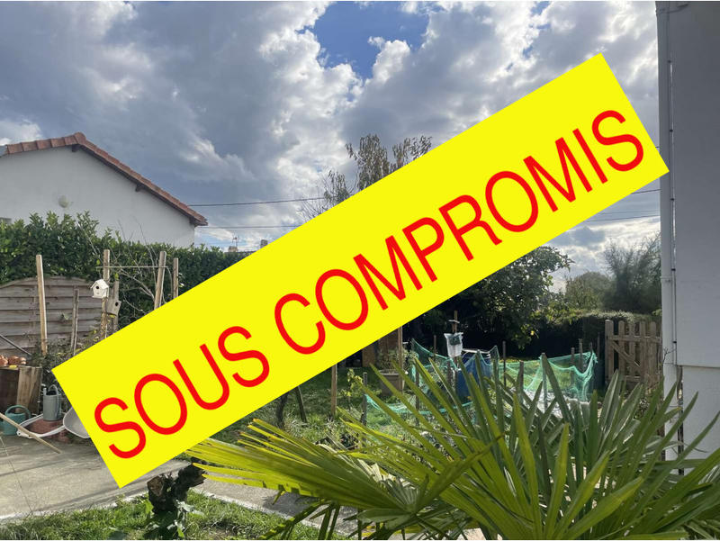 Maison - 96 m² - 5 pièces