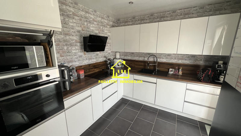 Maison - 165 m² - 6 pièces