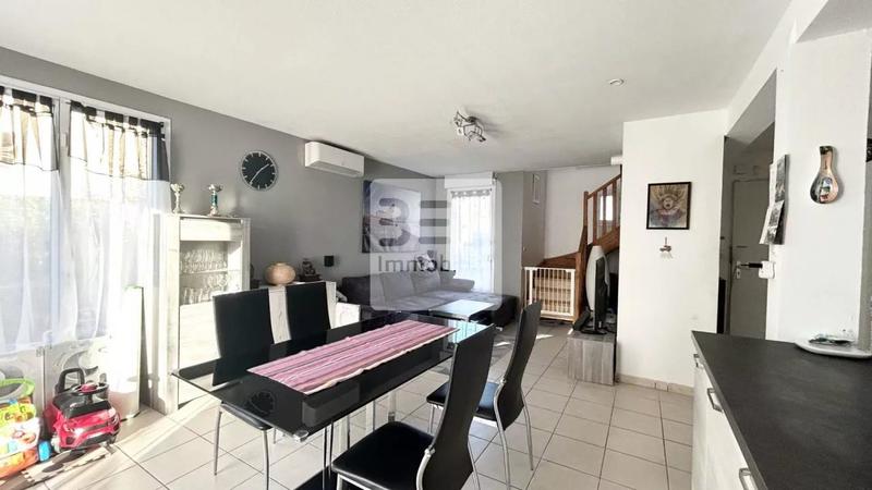 Maison - 86 m² - 4 pièces