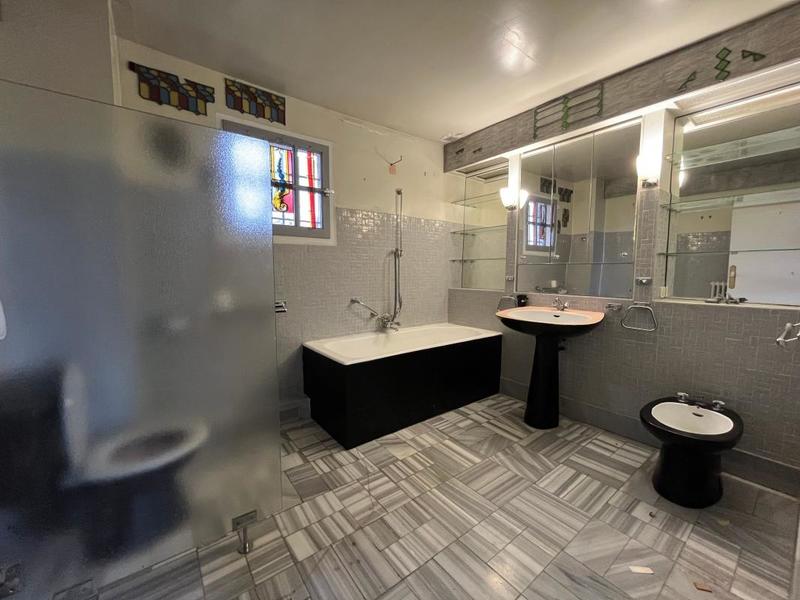 Maison - 182 m² - 6 pièces