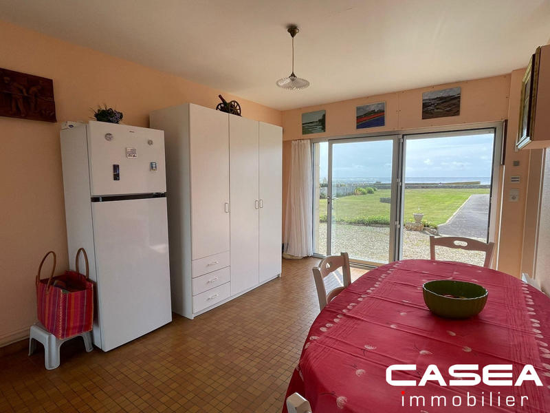 Maison traditionnelle - 160 m² - 6 pièces