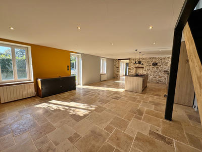 Maison - 158 m² - 7 pièces