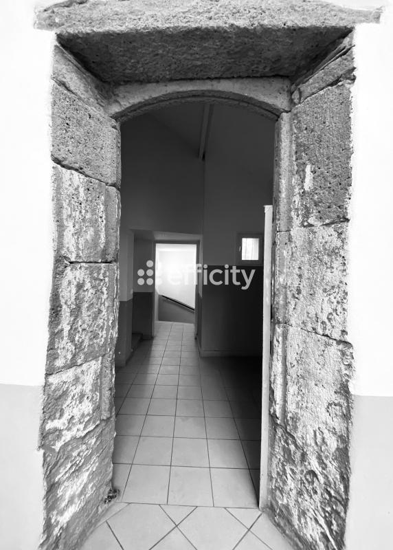 Appartement - 60 m² - 4 pièces