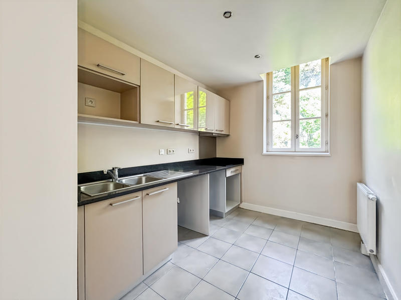 Appartement - 81 m² - 4 pièces