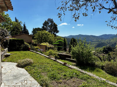 Maison - 130 m² - 4 pièces