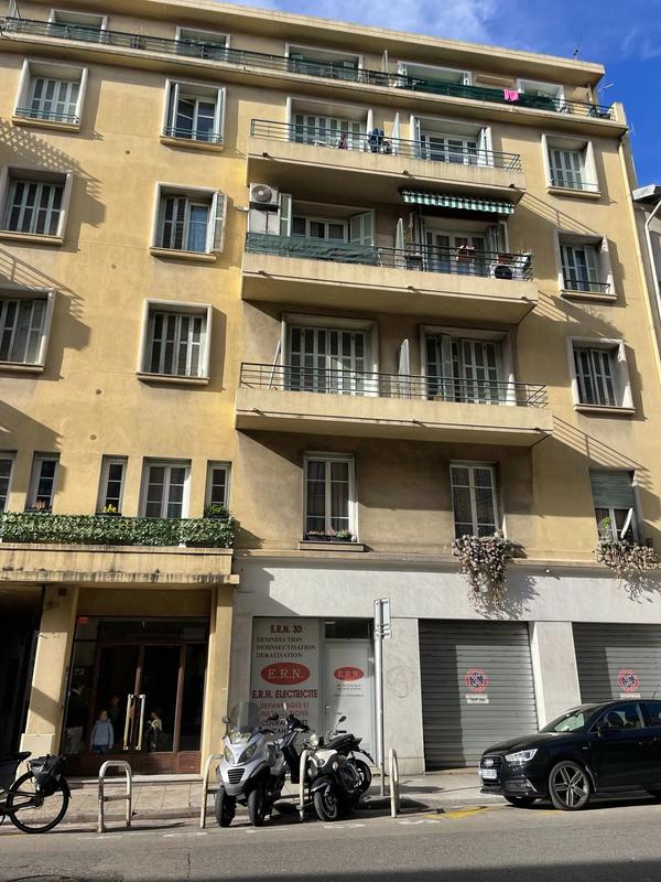 Appartement - 27 m² - 2 pièces