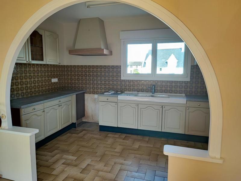 Maison - 180 m² - 6 pièces