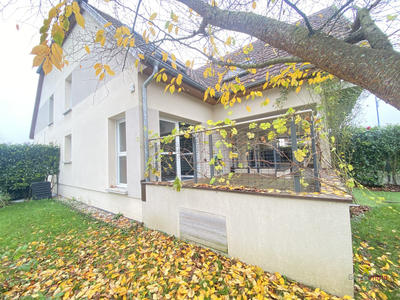 Appartement - 101 m² - 5 pièces