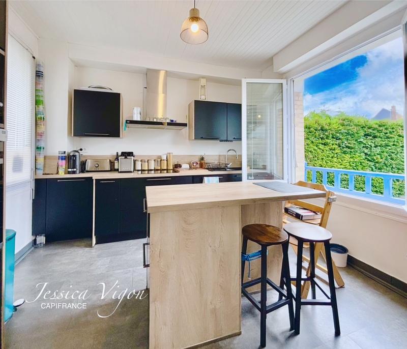 Maison - 115 m² - 6 pièces