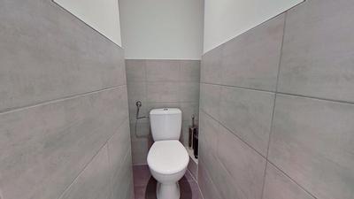 Chambre - 11 m² - 6 pièces