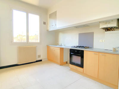 Appartement - 97 m² - 3 pièces