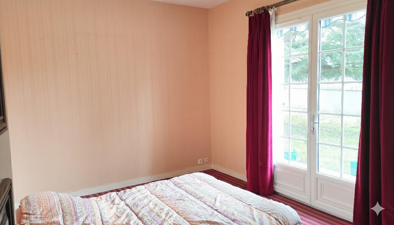 Maison - 222 m² - 6 pièces