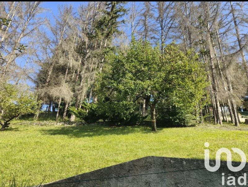 Maison - 200 m² - 8 pièces