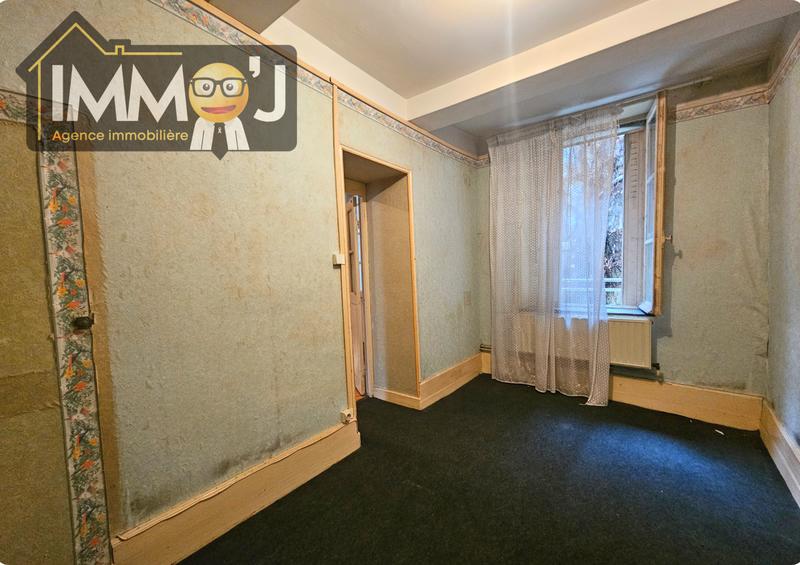 Immeuble - 224 m² - 7 pièces