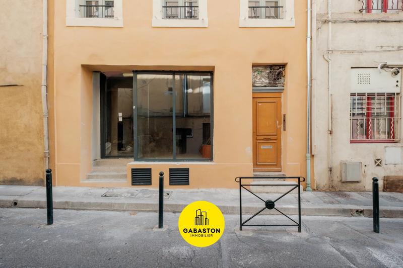 Local commercial - 112 m² - 2 pièces