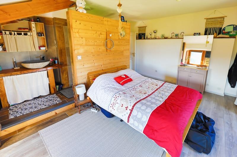 Maison - 198 m² - 8 pièces