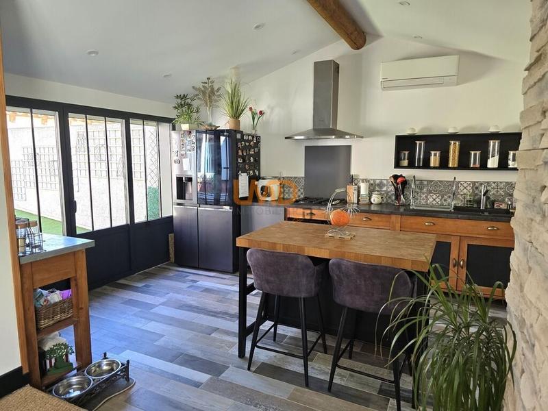 Maison - 106 m² - 5 pièces