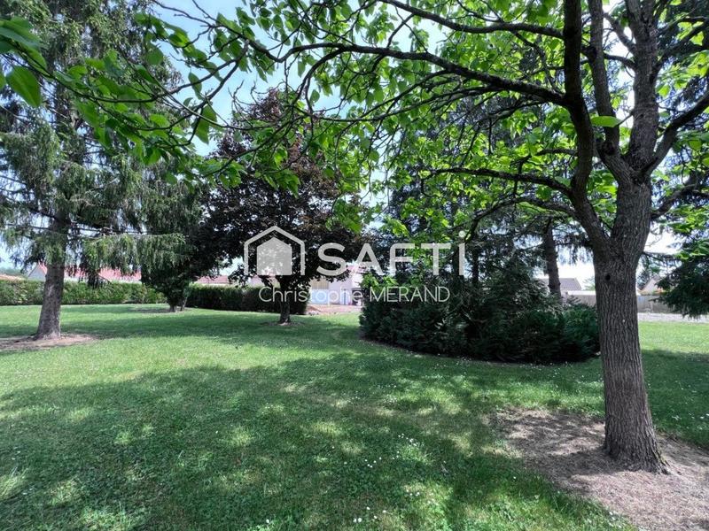 Maison - 193 m² - 15 pièces