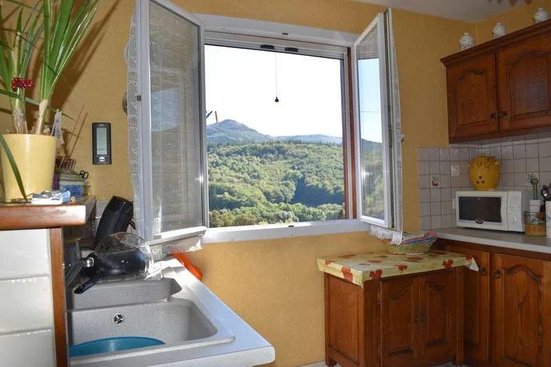 Maison - 270 m² - 12 pièces