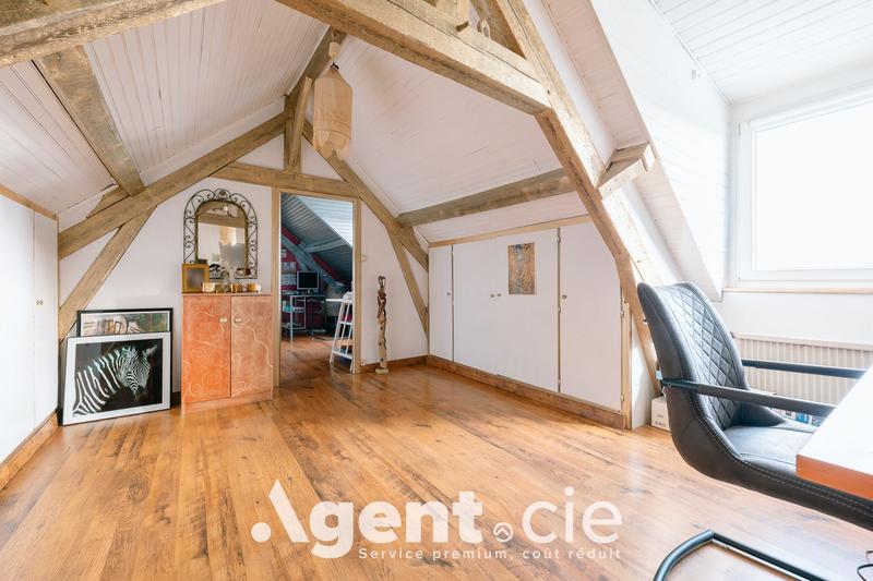 Maison ancienne - 127 m² - 6 pièces