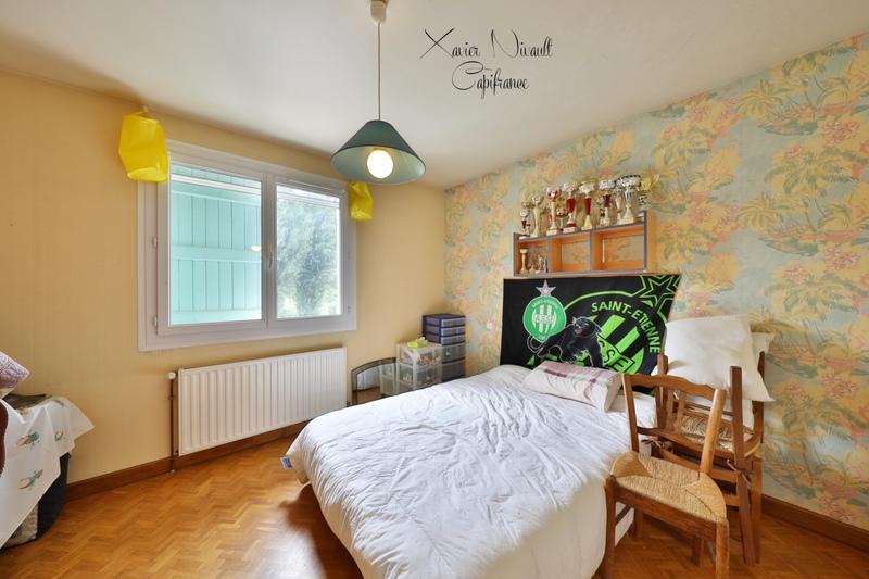 Maison - 224 m² - 8 pièces