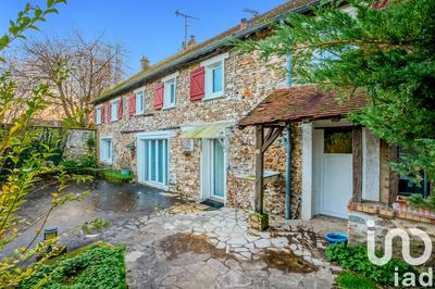 Maison - 322 m² - 7 pièces