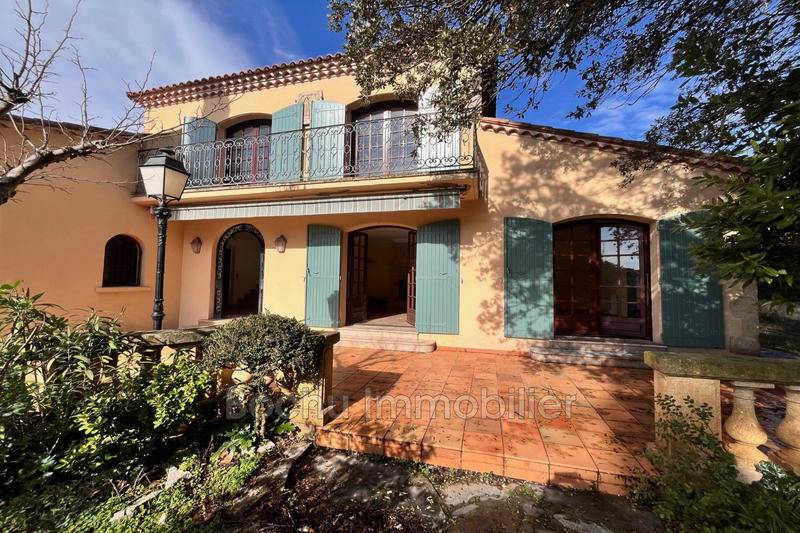 Maison - 187 m² - 6 pièces