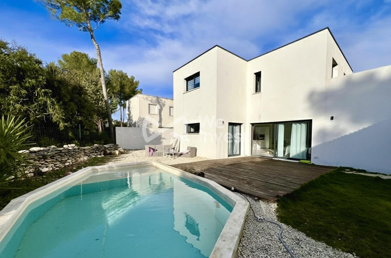 Maison contemporaine - 150 m² - 6 pièces
