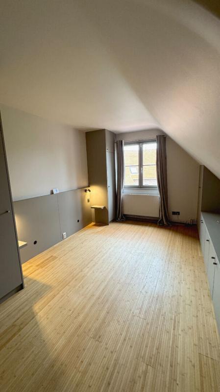 Maison d'architecte - 220 m² - 6 pièces