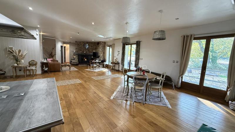 Maison de domaine équestre - 180 m² - 7 pièces