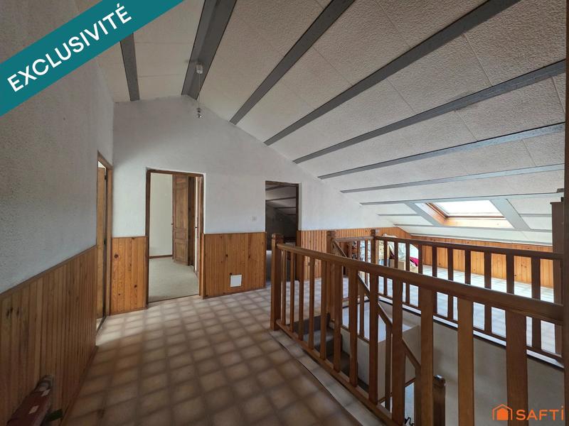 Maison - 355 m² - 11 pièces